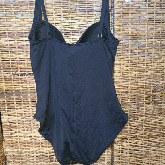 La Blanca One Piece Swimsuit Size 16 Black Ruched Sides Light Padded Cup - Picture 4 of 6